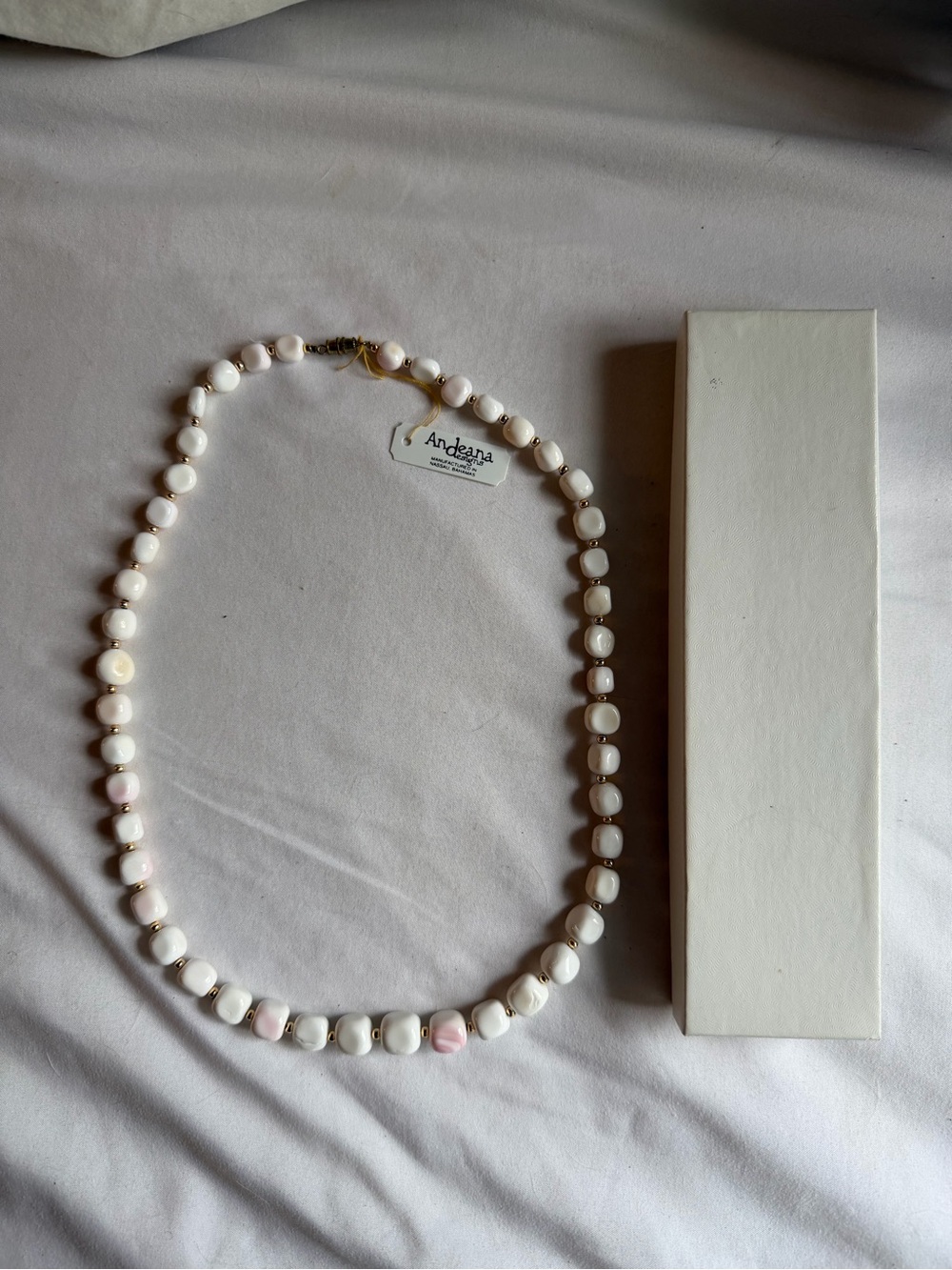 NWT vintage andeana designs bahamas white pink stone beaded coastal necklace
